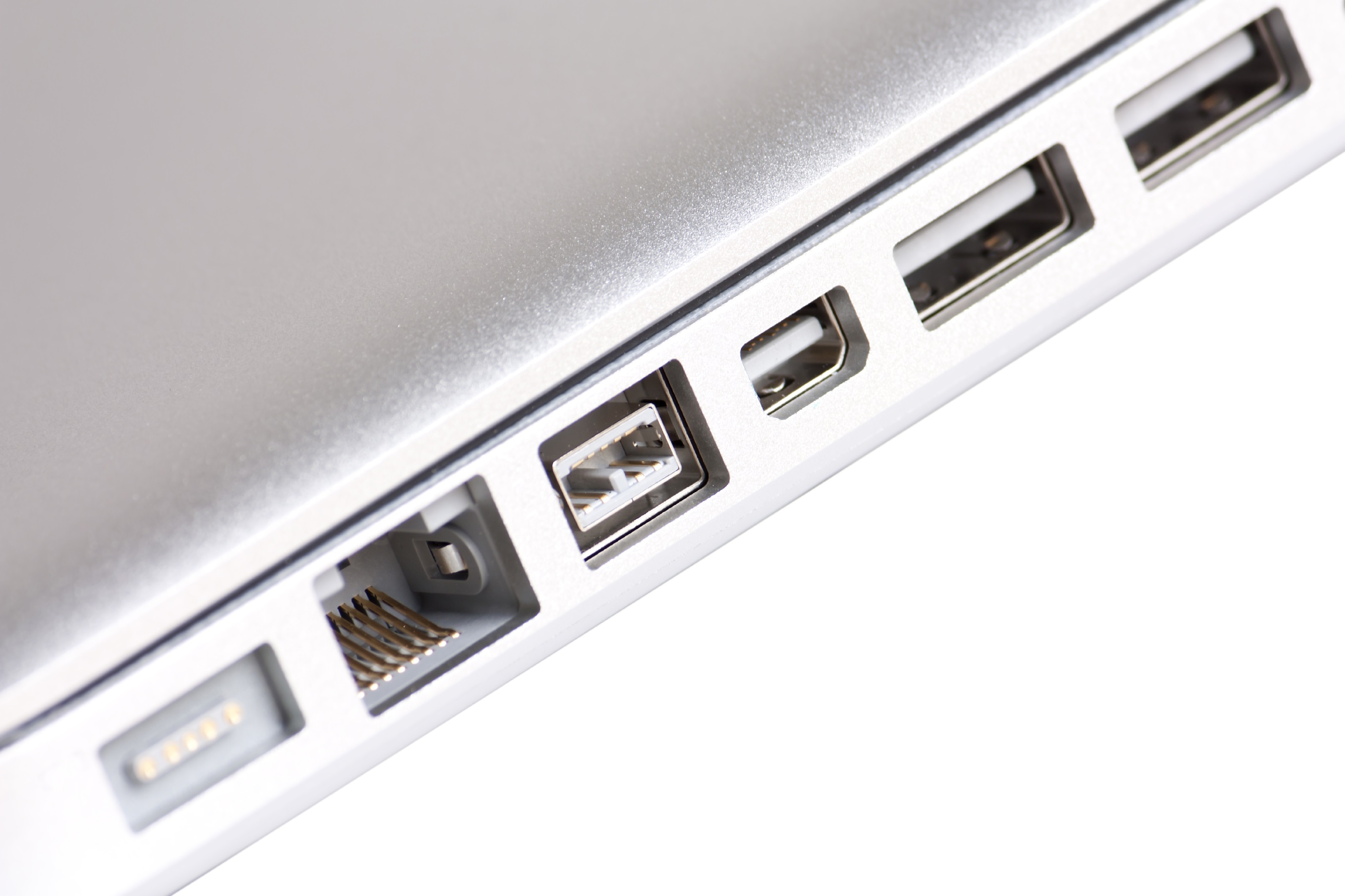 Mac Laptop inputs thunderbolt USB Firewire800